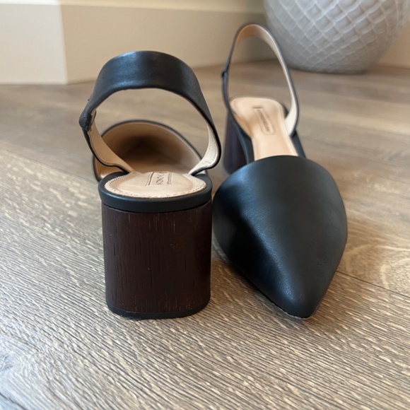 Antonio Melani Black and brown heeled shoes. - Picture 2 of 6